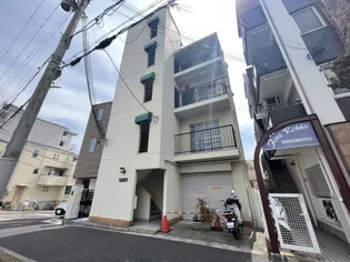 小泉マンションの画像