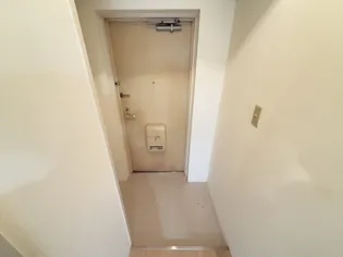 メゾン・ド・六甲パート3【2階】の玄関