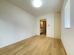 メゾン・ド・六甲パート3【2階】の寝室