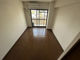 メゾン・ド・ヴィレ須磨【3階】の内装