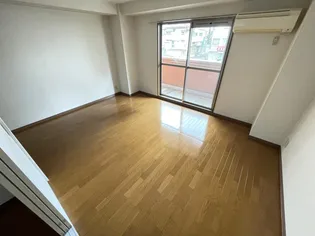 サンクラッソ三ノ宮加納町【7階】の居間