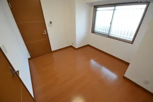 エムズレジデンス神戸【2階】の内装