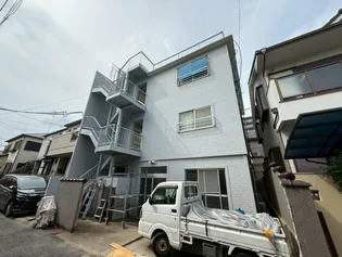 H2六甲【2階】の外観