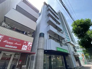 ブリリアント新神戸【6階】の外観