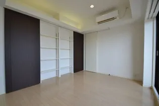 レジディア神戸元町【9階】の寝室