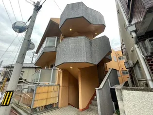 ラムール籠池【2階】の外観