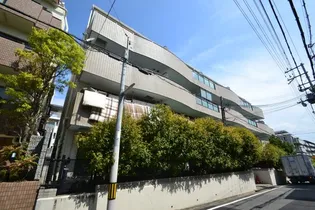 サンパレス六甲【3階】の外観