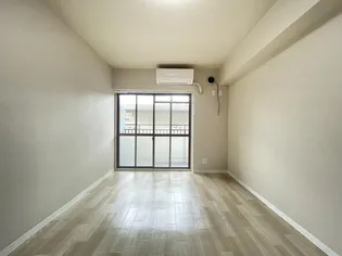 リアライズ本山【1階】の内装