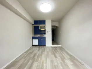 リアライズ本山【1階】の居間