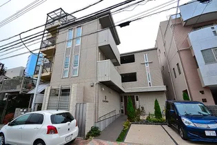 アルファオメガ【3階】の外観