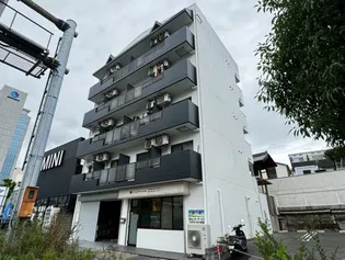 ウイング神戸【4階】の外観