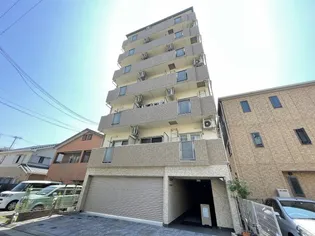 ビエンベスティード【4階】の外観