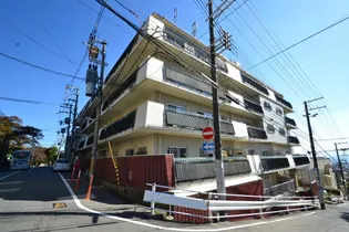 リアライズ高尾【4階】の外観