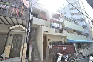 シャトレーゼ三宮【4階】の外観