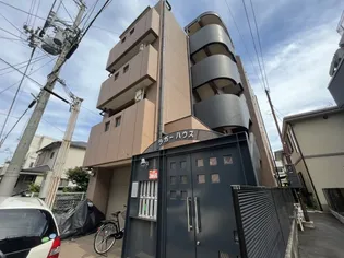 ラガーハウス【4階】の外観