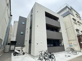 ワコーレヴィータ川西通【1階】の外観