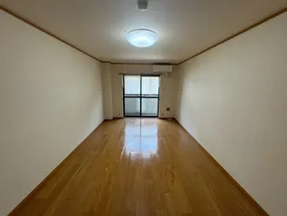 シェーンタール須磨【1階】の内装