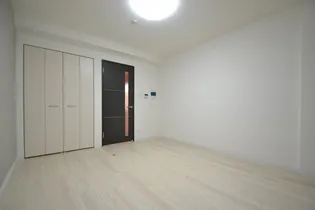 ボンニー元町【4階】の内装