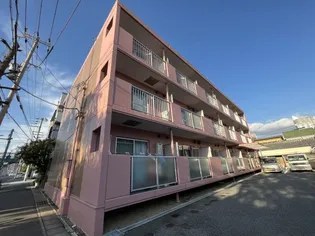 メゾンまほら【1階】の外観