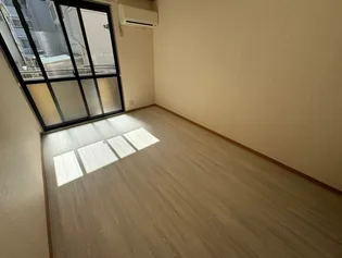 イーストハイツ甲南【2階】の内装