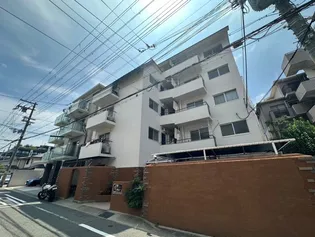 六甲アビタシオン【1階】の外観