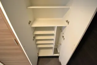 ポルトボヌール神戸湊川公園【13階】の玄関