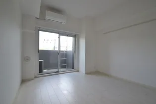 ポルトボヌール神戸湊川公園【13階】の内装