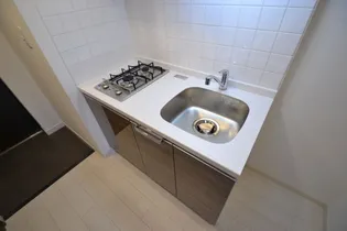 ポルトボヌール神戸湊川公園【13階】のキッチン