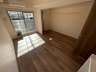 エスライズ神戸三宮山手通弐番館【4階】の内装