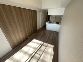 エスライズ神戸三宮山手通弐番館【4階】の内装