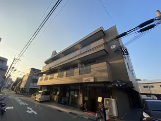 レインボーマンション【2階】の外観