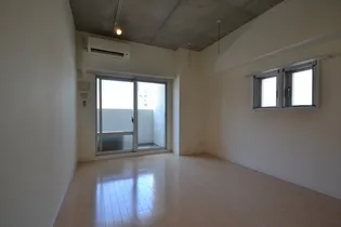 レジディア神戸磯上【5階】の内装