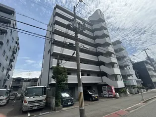 澤村マンション【6階】の外観