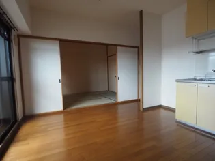 フィール神戸【7階】の居間