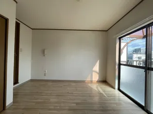 C.C.9.【2階】の内装