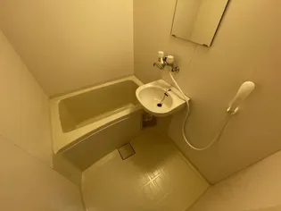 C.C.9.【2階】の風呂