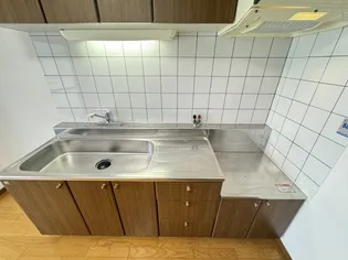 クレスト羽坂【2階】のキッチン