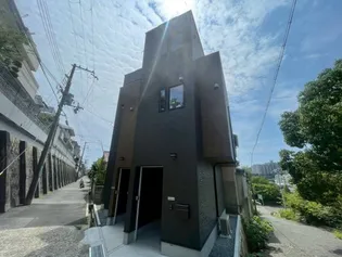 アリビア旭が丘の外観