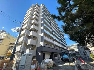 レジュールアッシュ神戸湊川公園【9階】の外観