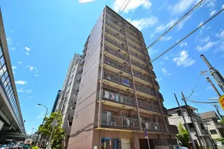 ベルトピア門口【2階】の外観