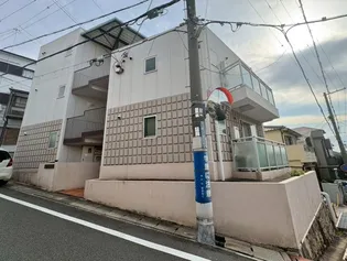 ハイツ瓦屋【3階】の外観