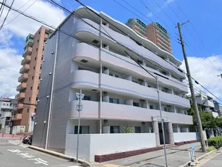シャトラン弓木三番館【4階】の外観