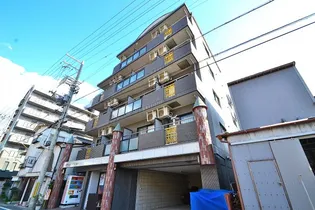 インペリアルむつみ【2階】の外観