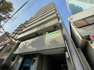 プレザン新神戸【3階】の外観