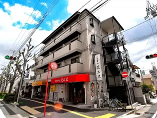 グリーンルーフ神若【4階】の外観