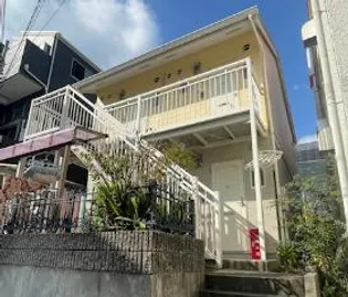 ルシェール房王寺【2階】の外観