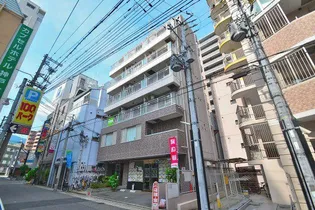 オーク&パートナーズビルの画像