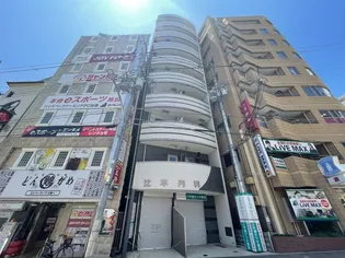 アレス六甲【7階】の外観