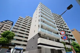 シュロスフォンアイン【4階】の外観