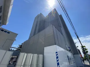 イニシオ甲南山手【8階】の外観